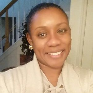 Meet your Posher, Carrie